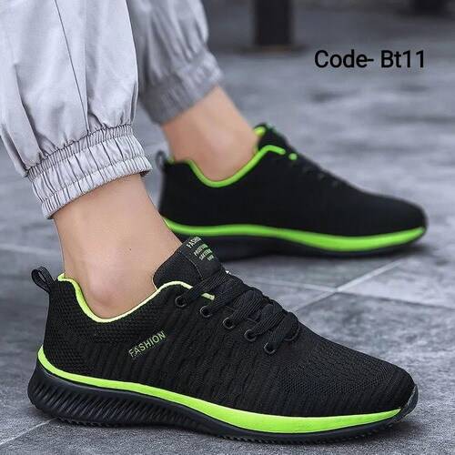 Fashion Black & Green Sneaker For Men, Size: 39