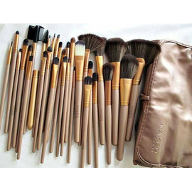 Naked3 Professional Makeup Brush Set  32 Pcs