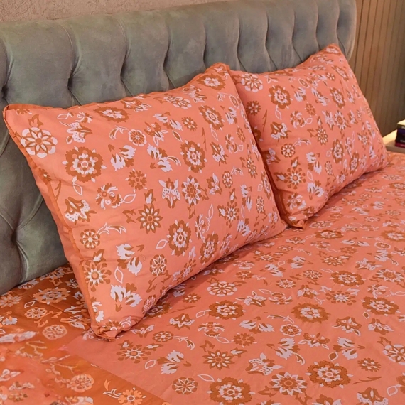 Coral Glow – Screen Print & Embroidery Fusion Bed, 3 image